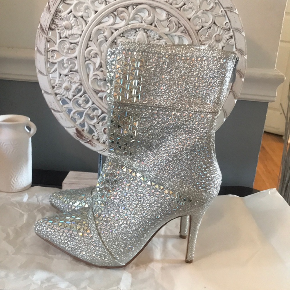 Forever boots